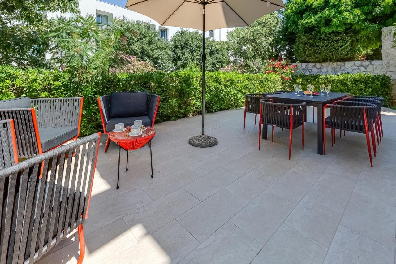 Luxury Two-Floor Apartment In Petrcane With Garden And Pool المظهر الخارجي الصورة